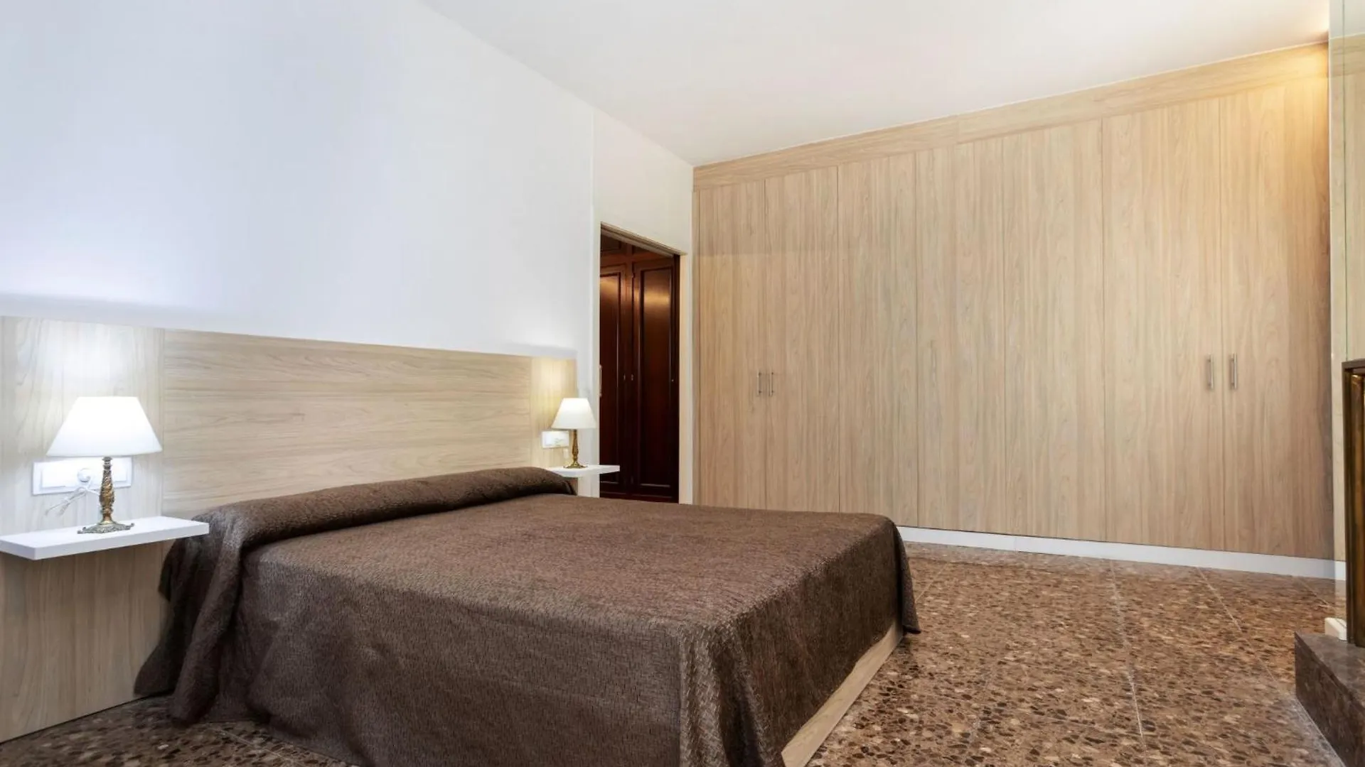 Holiday Home Banys By Interhome يوريت دي مار